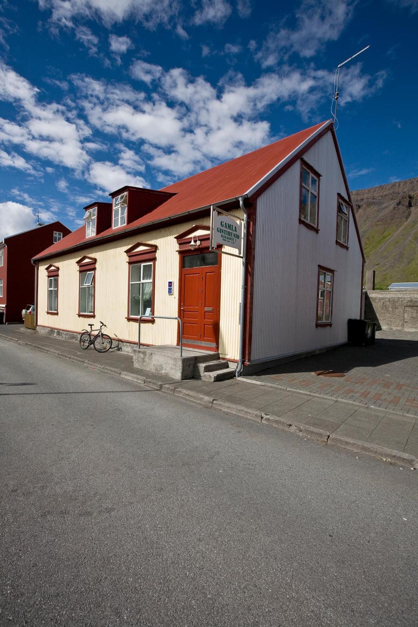 Guesthouse Gamla Isafjordur Luaran gambar