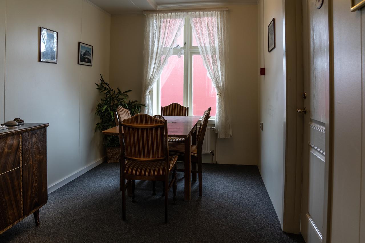 Guesthouse Gamla Isafjordur Luaran gambar